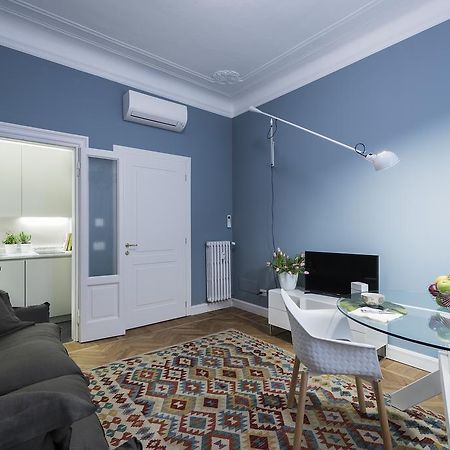 Zebra Rosso Apartment Milano Phòng bức ảnh